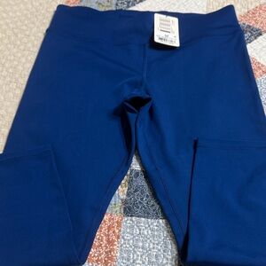HUE Royal Blue Women's Mid-Rise CapriLeggings